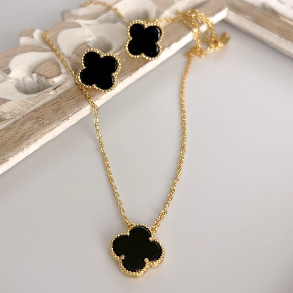 14k Gold Plated Clover Necklace and Earrings Set Black Onyx Stone - Picture 3 of 7